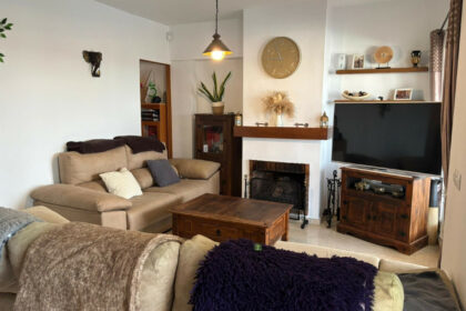 2274a63e48f8a44b7a9cf588461d575a - 2