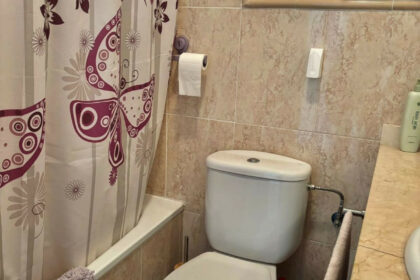 2274a63e48f8a44b7a9cf588461d575a - 25