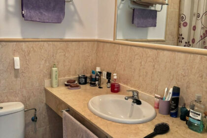 2274a63e48f8a44b7a9cf588461d575a - 27