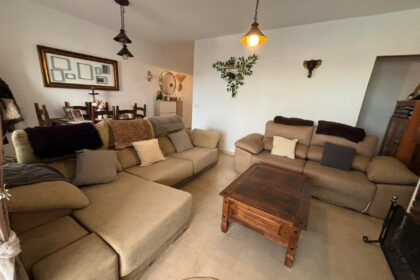 2274a63e48f8a44b7a9cf588461d575a - 3