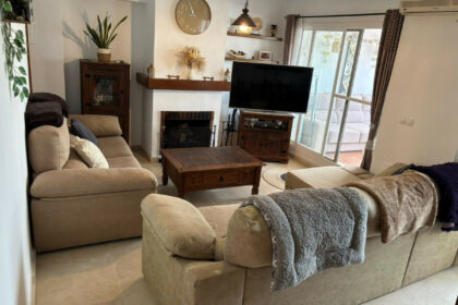 2274a63e48f8a44b7a9cf588461d575a - 5