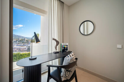 22b1445e4144f868e21b28740463bad2 - 38