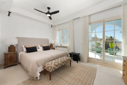 22c5597e15cab74608063ef6a356fa48 - 26