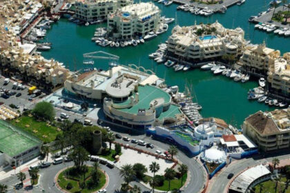 22d50c30d1a320e8721d02c4272515af - 18