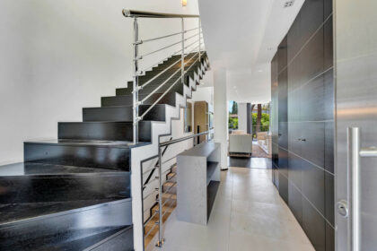 22ef613f86d7339c5fee3d875880120a - 10