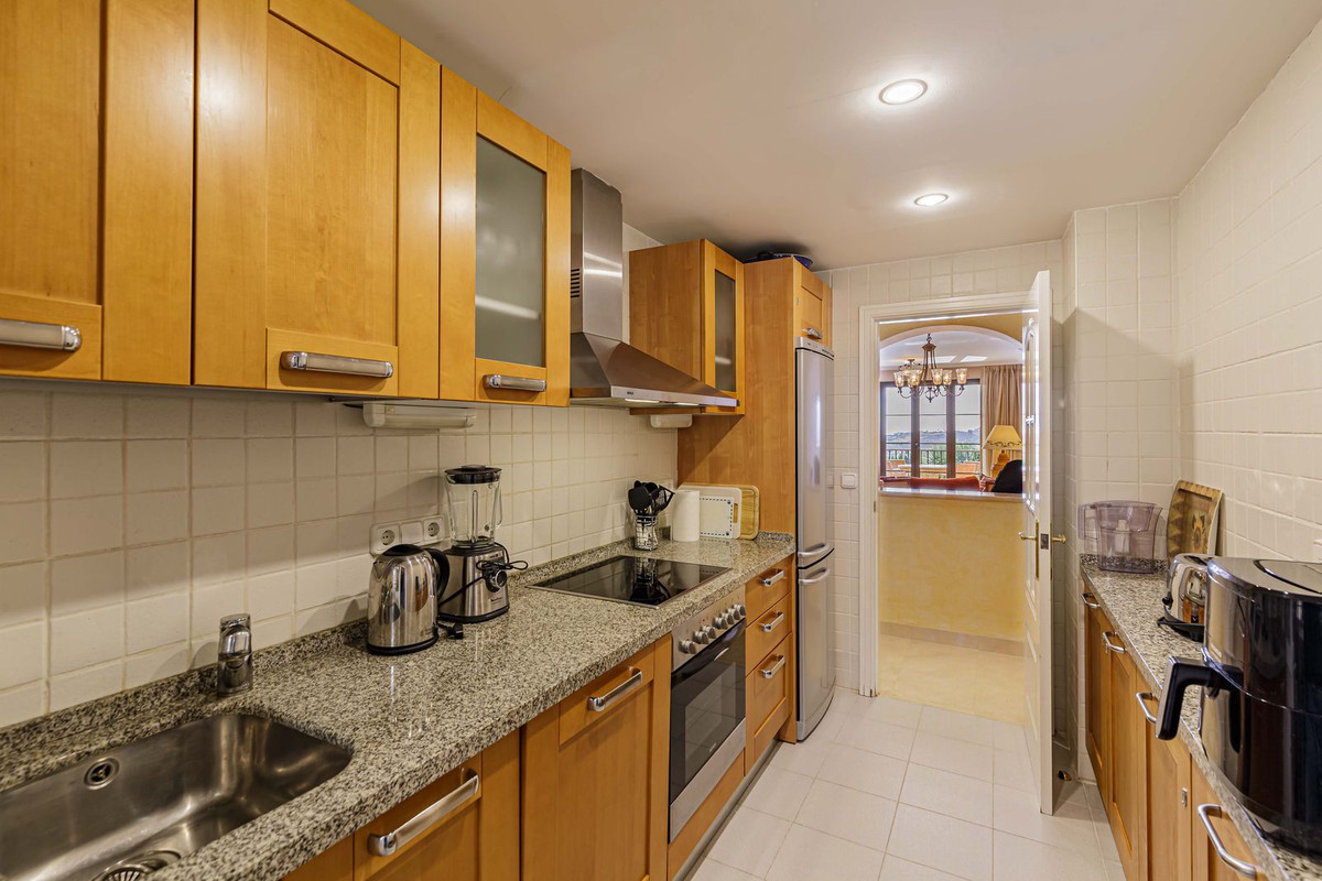 23f599f899a75760e08882d7a1a0b86e - 4