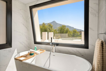 24a32bb69e45030a5401197ac7f49359 - 37