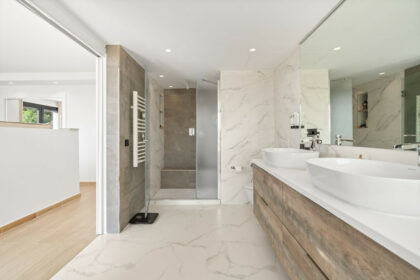 24a32bb69e45030a5401197ac7f49359 - 40