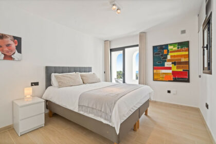 24a32bb69e45030a5401197ac7f49359 - 43