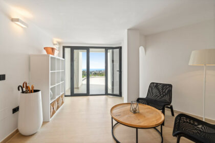 24a32bb69e45030a5401197ac7f49359 - 53