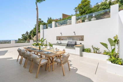 24a32bb69e45030a5401197ac7f49359 - 9