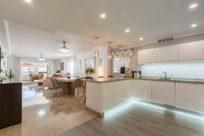 24d16de03fa714a629af02a5cfb4f8da - 12