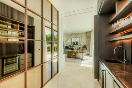 24f8e4a6f41a81d9ddf04e31dbd97bfc - 13