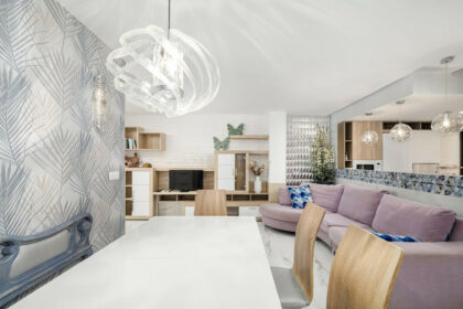 258943150641e92e727a1dfee349c3ba - 53