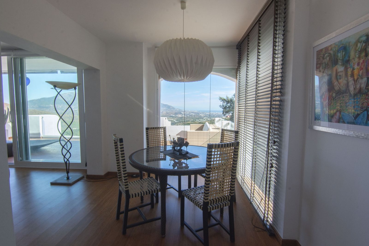 25cb36be3d406a555de7d356c364addd - 10