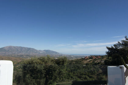 25cb36be3d406a555de7d356c364addd - 2