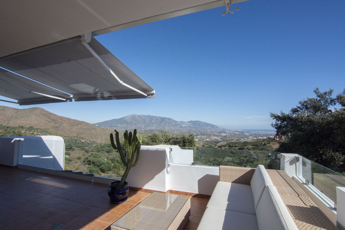 25cb36be3d406a555de7d356c364addd - 22