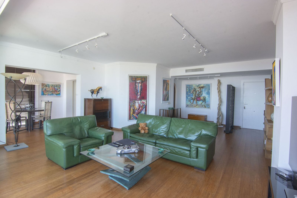 25cb36be3d406a555de7d356c364addd - 6