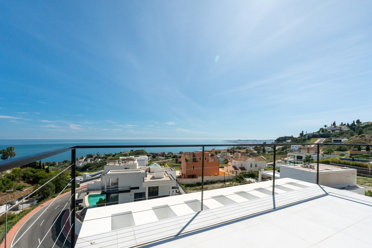 25d20fb93ca76fa527192945a76f7c41 - 45