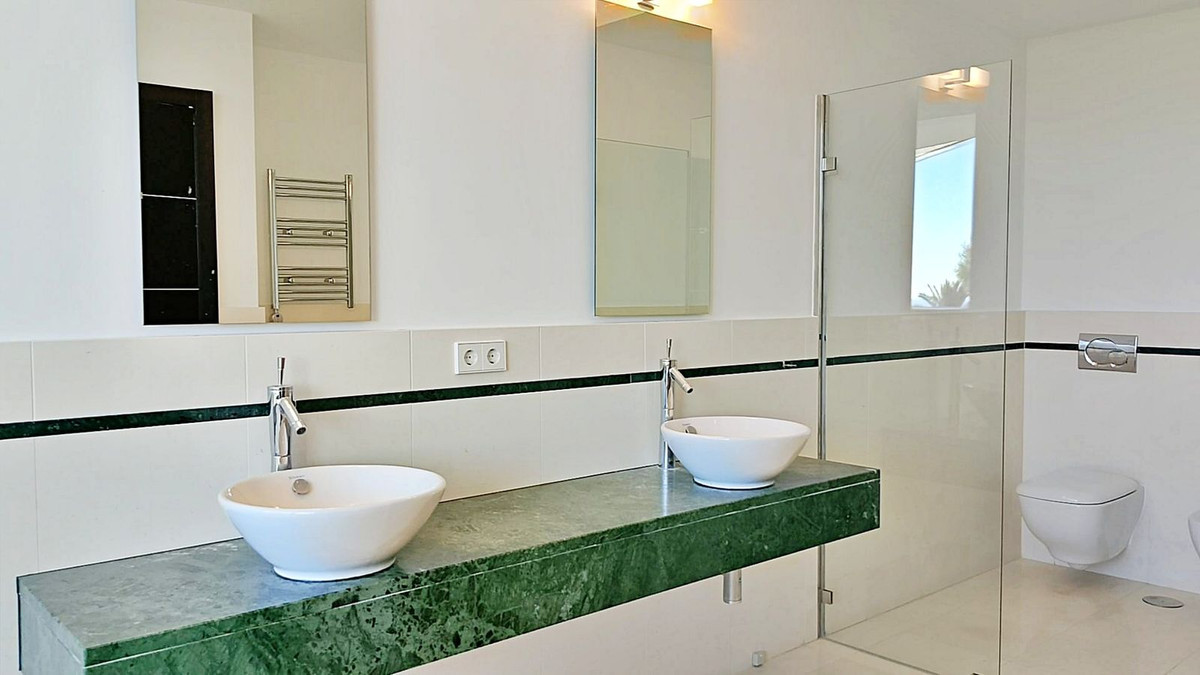 26872e3985fc6f09c3cb18274429f8a2 - 21