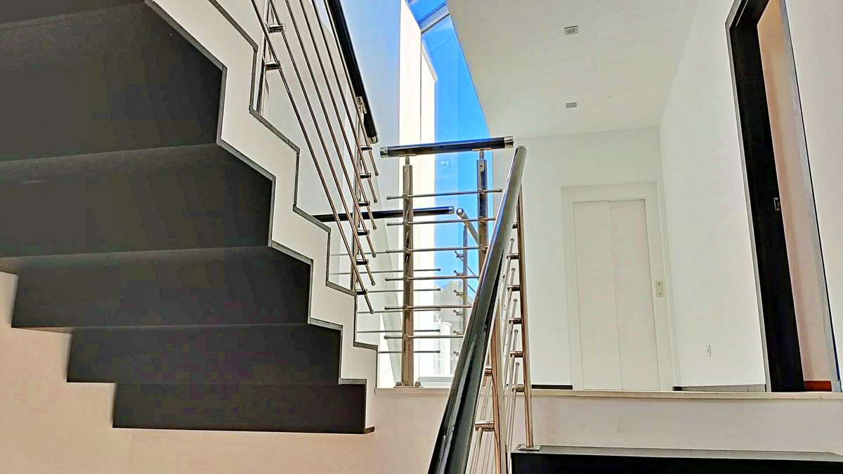 26872e3985fc6f09c3cb18274429f8a2 - 30