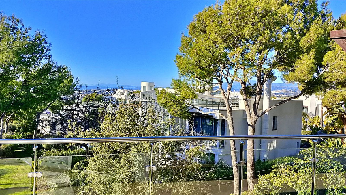 26872e3985fc6f09c3cb18274429f8a2 - 34