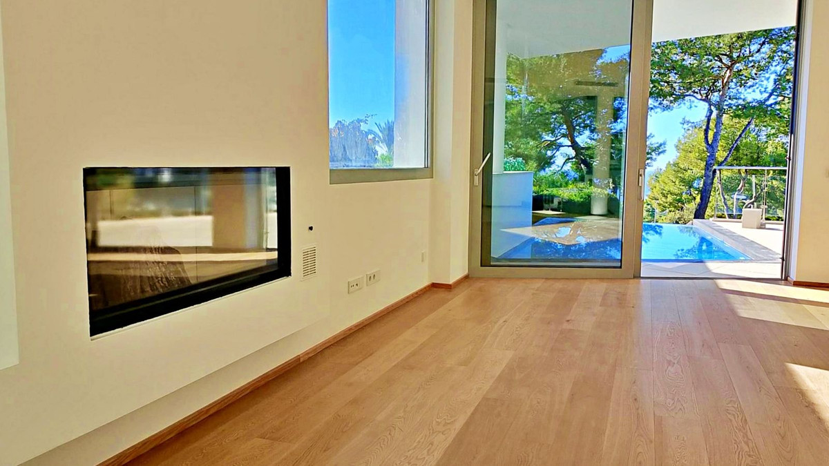 26872e3985fc6f09c3cb18274429f8a2 - 4