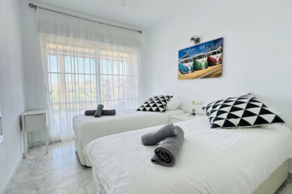 26c090ee7730e2a109b00f2c048acc8b - 10