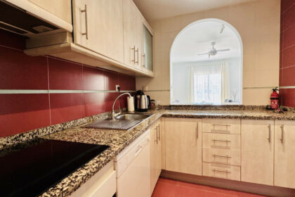 26c090ee7730e2a109b00f2c048acc8b - 9