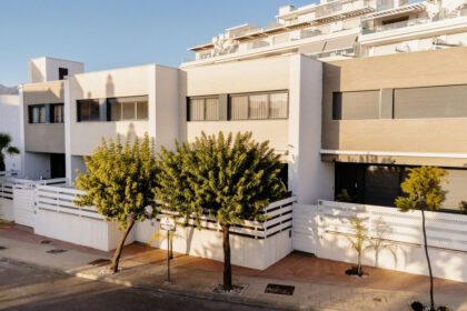 2758ee32f8d71e19c8ab39ffb21858af - 77