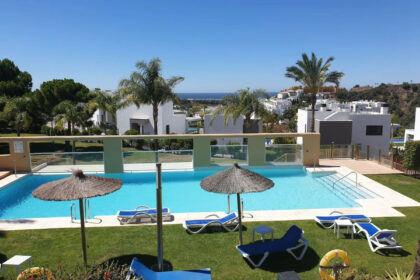 2796f8a1566b3ff137a6fd9c73dde349 - 1