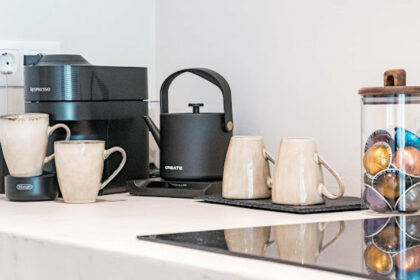 27e3cc0e8677232f0137e4ef464259dc - 13