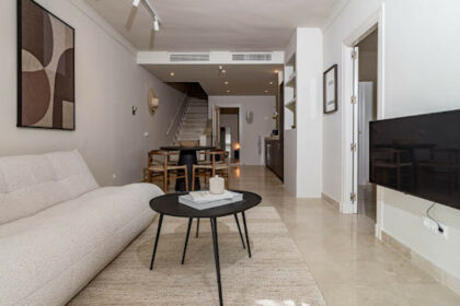 27e3cc0e8677232f0137e4ef464259dc - 17