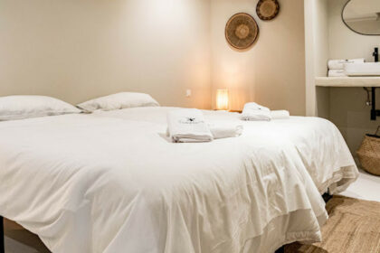 27e3cc0e8677232f0137e4ef464259dc - 20