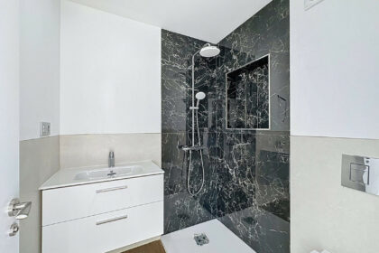 28183dd76e5cd9b26dae8050b21e77e1 - 18