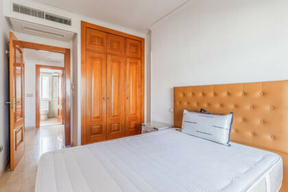 288663fa9c43241494c0bdb9ffe95e3a - 20