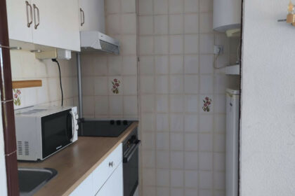 28a56ddd741049fae65544d8b7c68435 - 8