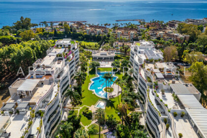 28cbed287ab5d8c95b6b6dce8797fce0 - 1