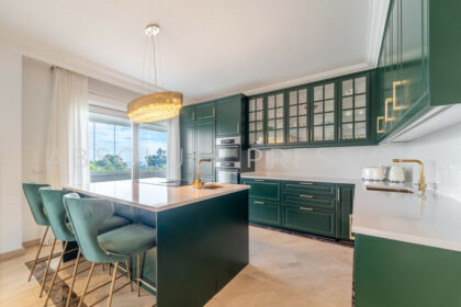 28cbed287ab5d8c95b6b6dce8797fce0 - 13