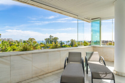 28cbed287ab5d8c95b6b6dce8797fce0 - 25