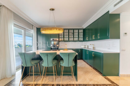 28cbed287ab5d8c95b6b6dce8797fce0 - 30