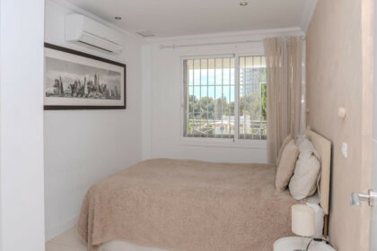 293d9739926a85cac21b6f510aeac89e - 12