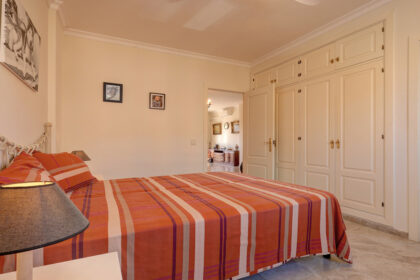 2952b2a380a966f9a241fd63175d5cec - 11