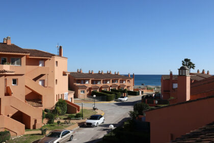 2952b2a380a966f9a241fd63175d5cec - 20