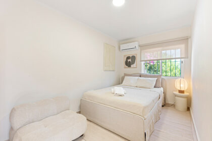 2a2fd3f68f0624d50a1de7b866d0166a - 12