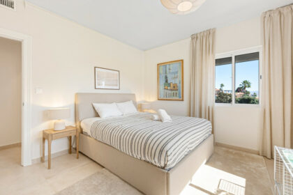 2a2fd3f68f0624d50a1de7b866d0166a - 8