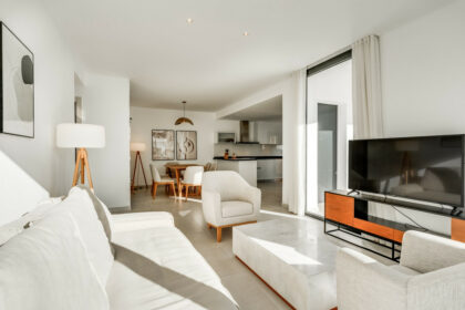 2a7795da32859c3874cd8eda0708482d - 1