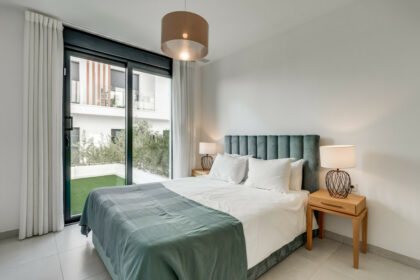 2a7795da32859c3874cd8eda0708482d - 11