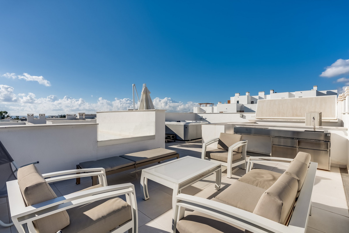 2a7795da32859c3874cd8eda0708482d - 5