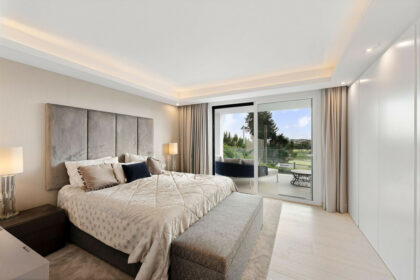 2a83d761baa6d5b1826e6469f548b15c - 18